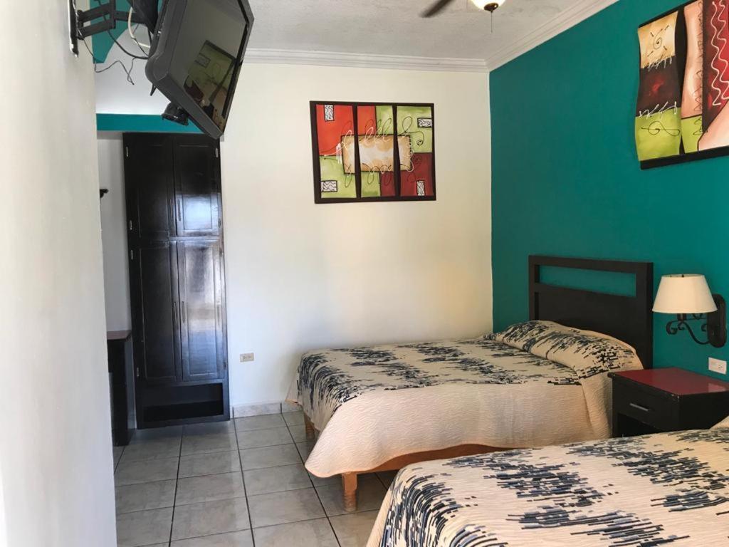 Hotel Paraiso Del Valle Ciudad Constitucion Екстер'єр фото