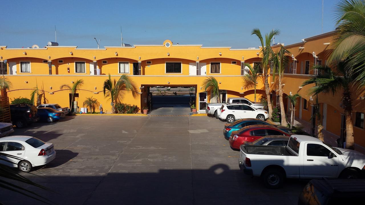 Hotel Paraiso Del Valle Ciudad Constitucion Екстер'єр фото