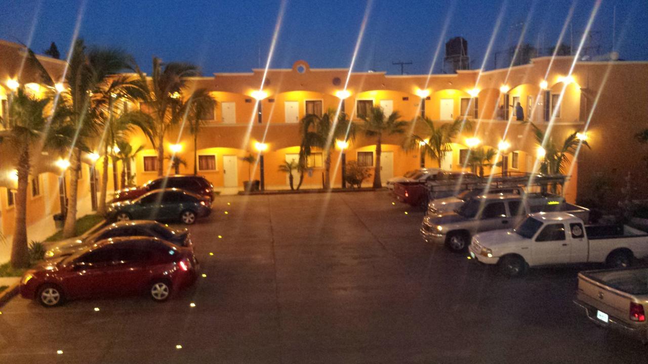 Hotel Paraiso Del Valle Ciudad Constitucion Екстер'єр фото
